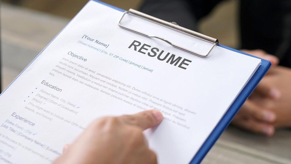 10 Key Components Of A Great Resume - Work It Daily