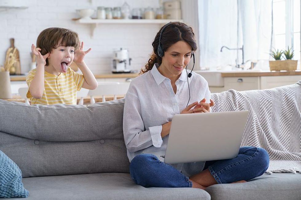 5-great-remote-jobs-for-moms-returning-to-the-workforce-work-it-daily